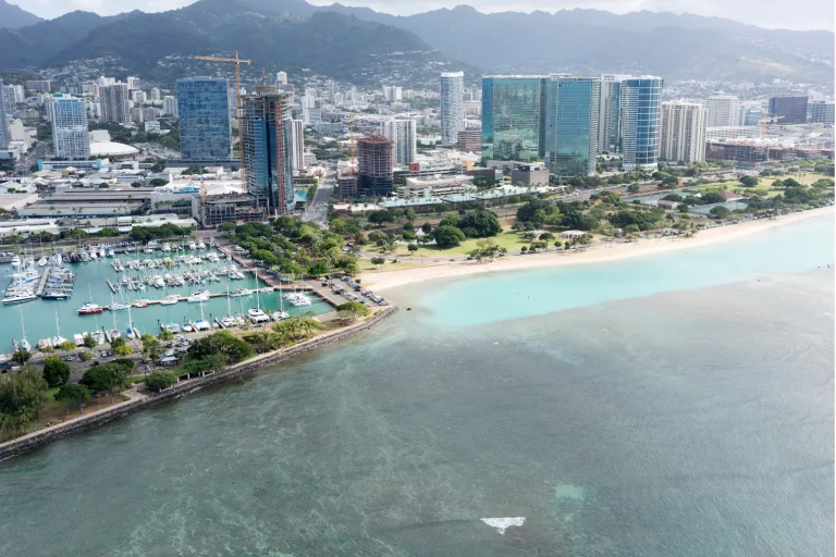 Ala Moana Beach