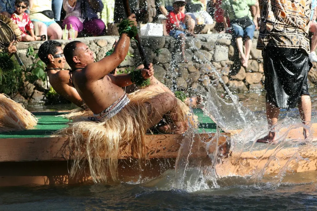 Polynesian Cultural Center Transportation: Shuttle, Bus, and Driving