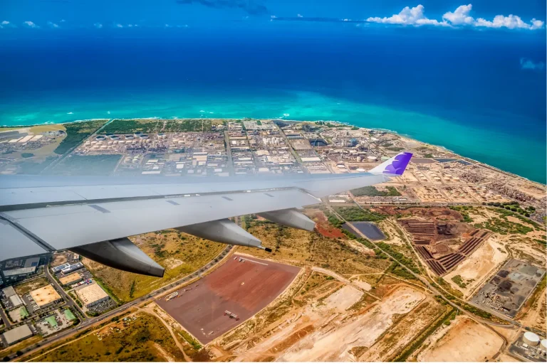 View from Hawaiian Airlines Plane Approaching Honolulu Airport
