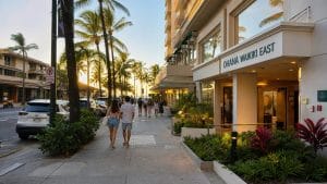 affordable clean waikiki stays