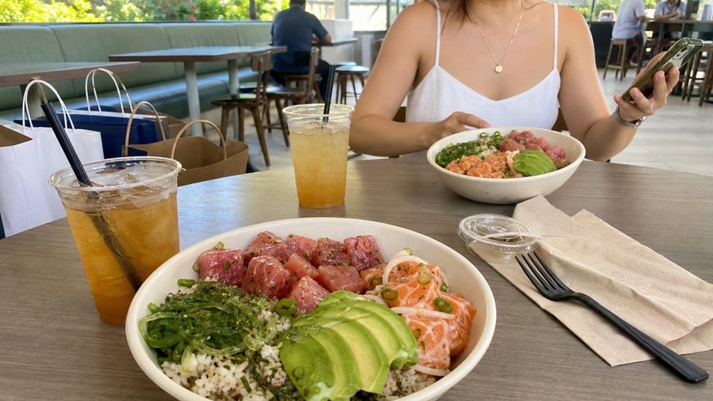 easy lunch pok by ala moana