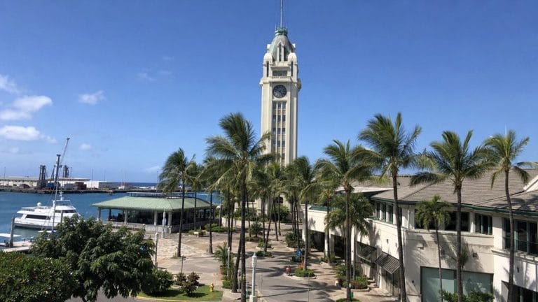 exact location aloha tower drive