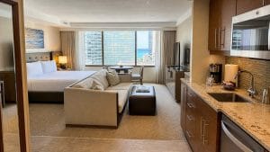 hokulani waikiki suites with kitchens