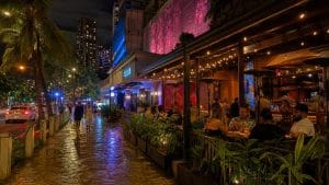 honolulu vibrant after dark scene