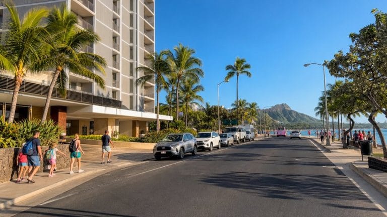 ideal oahu hotels for first timers
