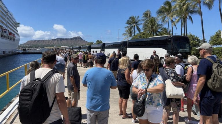 pearl harbor port tour timing