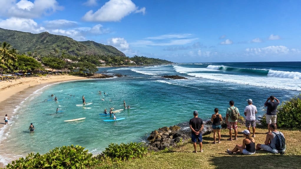 waikiki beginner friendly surf zones