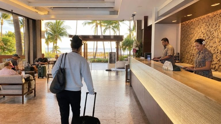 waikiki hotels easy early checkin