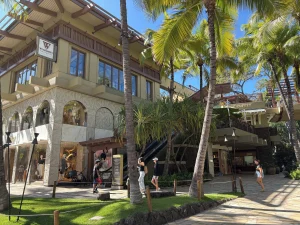 A photo of FIRST CABIN INTERNATIONAL HAWAII showing the property and rooms.