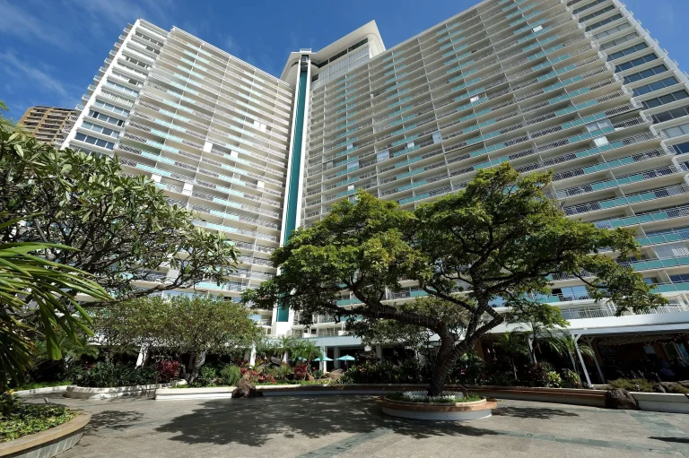 A photo of Ocean View Executive Centre in Heart of Honolulu showing the property and rooms.