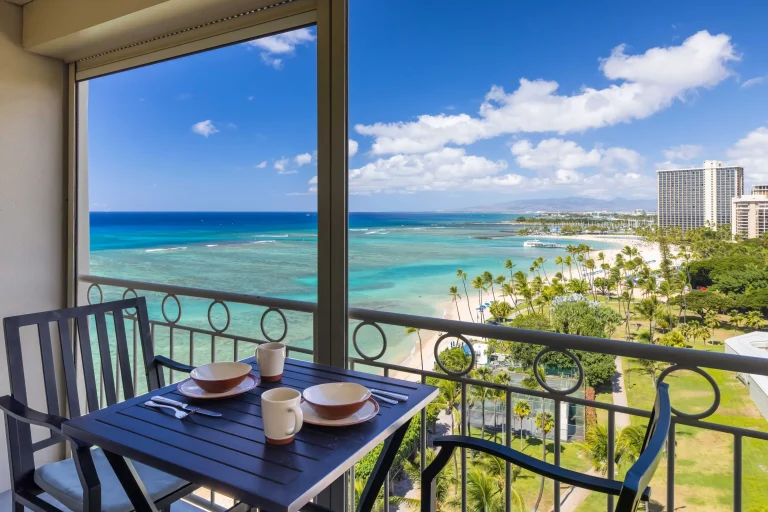 A photo of Regency on Beachwalk Waikiki by OUTRIGGER showing the property and rooms.