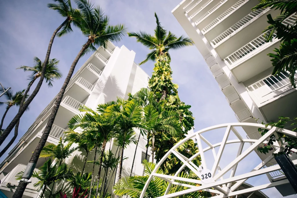 A photo of Oasis Hotel Waikiki showing the property and rooms.