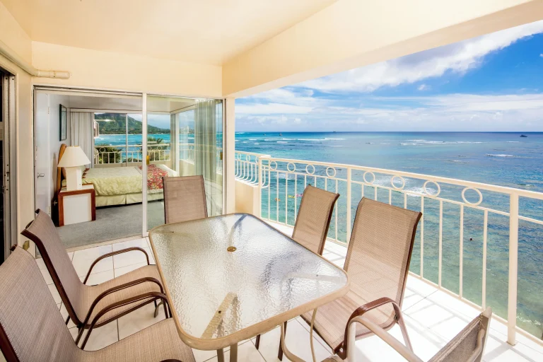 A photo of Regency on Beachwalk Waikiki by OUTRIGGER showing the property and rooms.