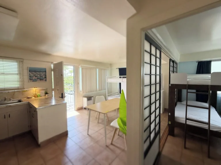 A photo of Bposhtels Waikiki Retreat showing the property and rooms.