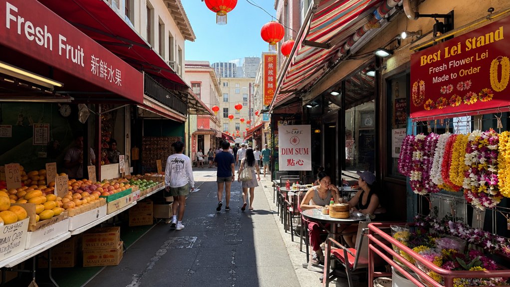 explore honolulu chinatown markets