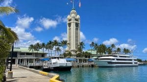 historic honolulu skyward landmark