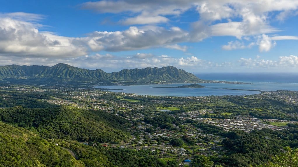 kaneohe located on oahu