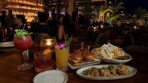 late night waikiki cocktail bites