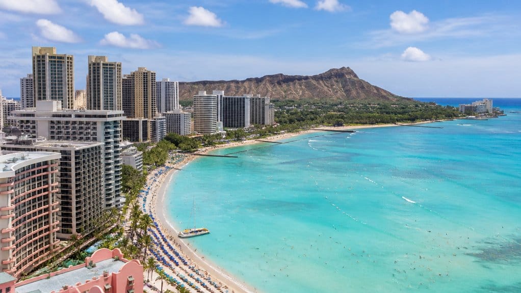 waikiki beach front porch